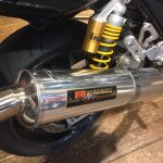 バイクのマフラー
